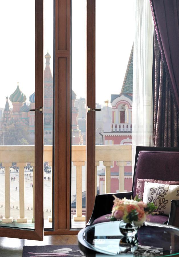 Four Seasons Hotel Moskou Buitenkant foto